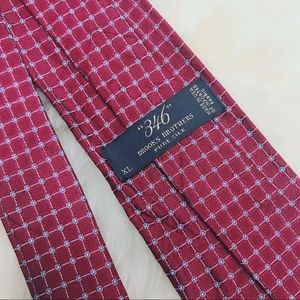 Brooks brothers pure silk tie